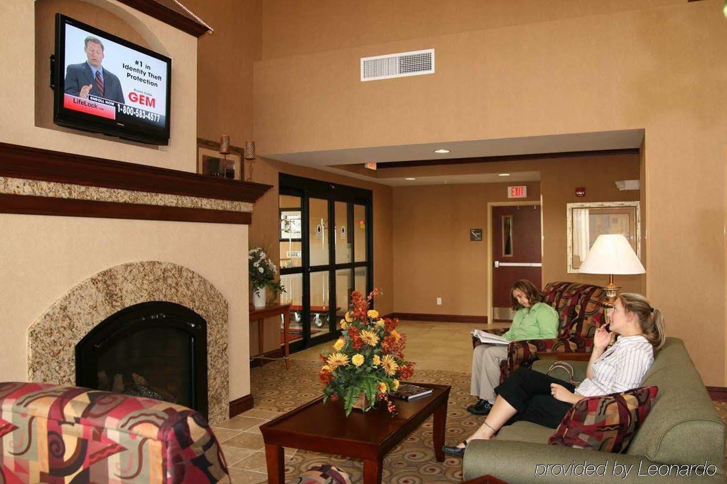 Hampton Inn And Suites Alexandria Interior photo